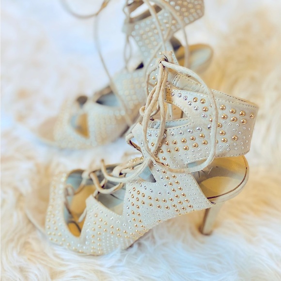 Aldo four(4) inch heels - Picture 7 of 7